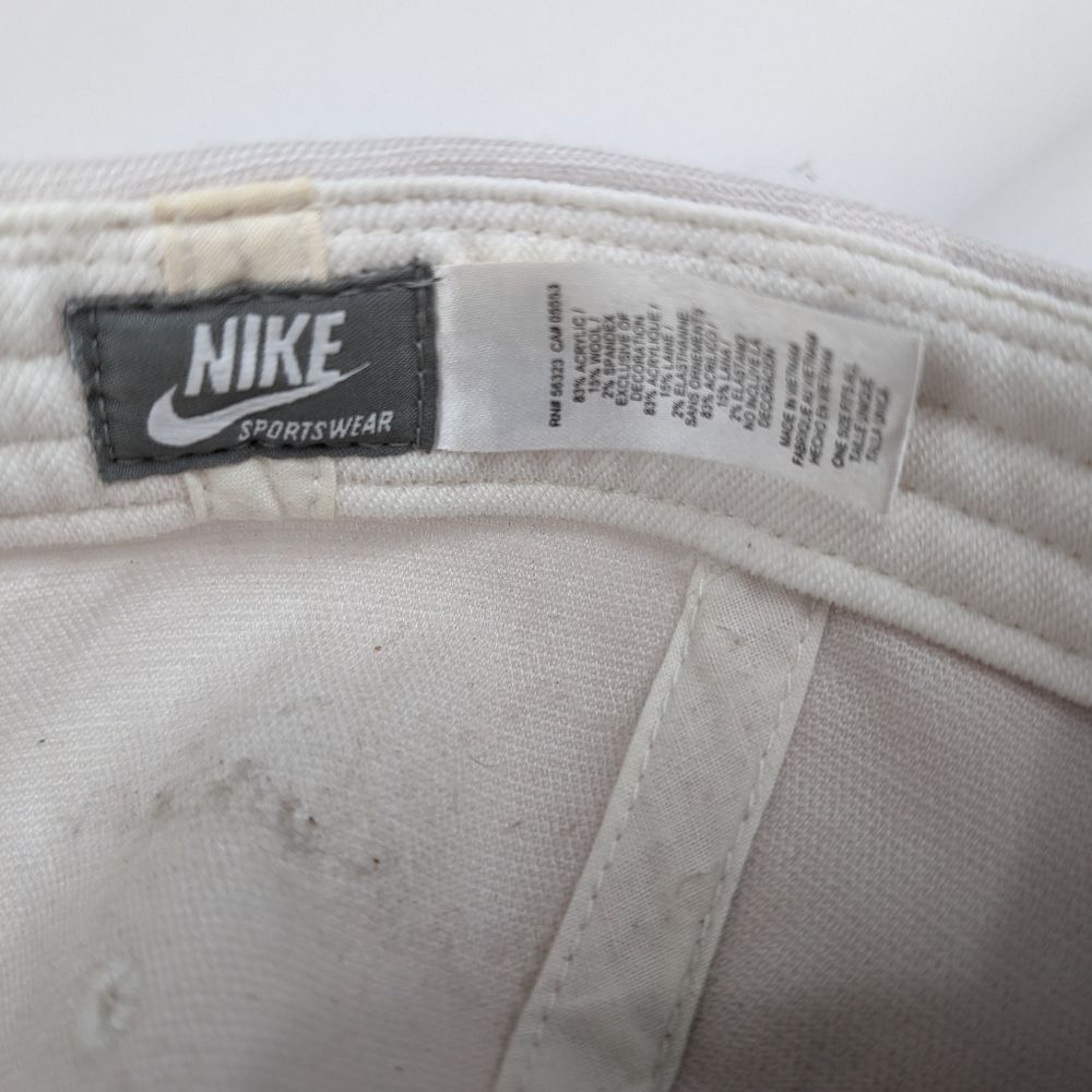 Nike Sportswear White on White Baseball Hat Cap Swoosh Logo - Picture 13 of 13